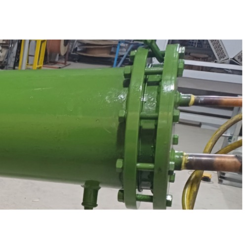 مبدل ۱۵ تن تک مدار