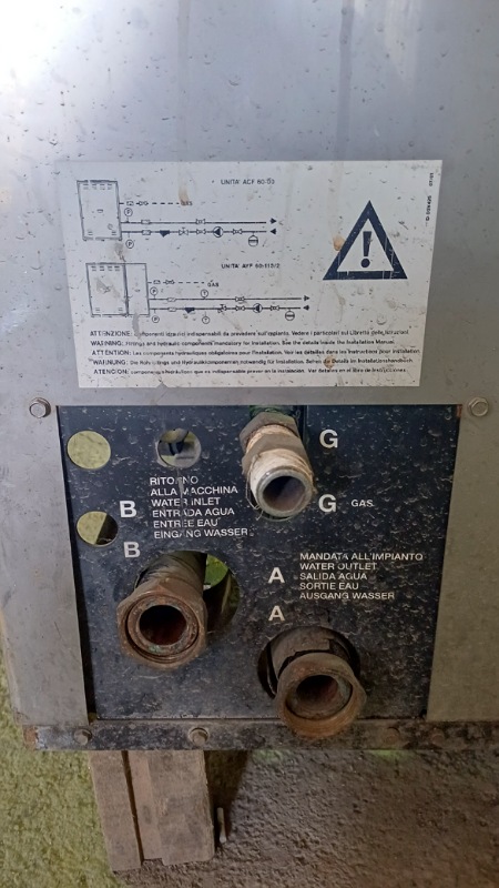 چیلر هواخنک گازسوز آمونیاکی ۵ تن