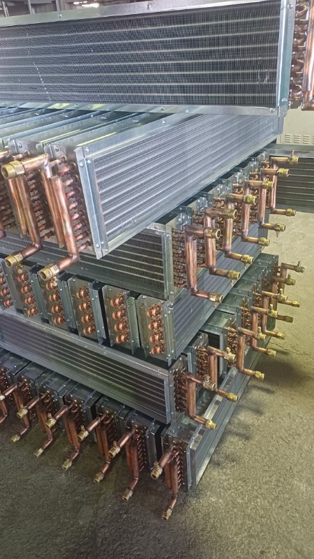 کویل آبگرم داکت اسپلیت