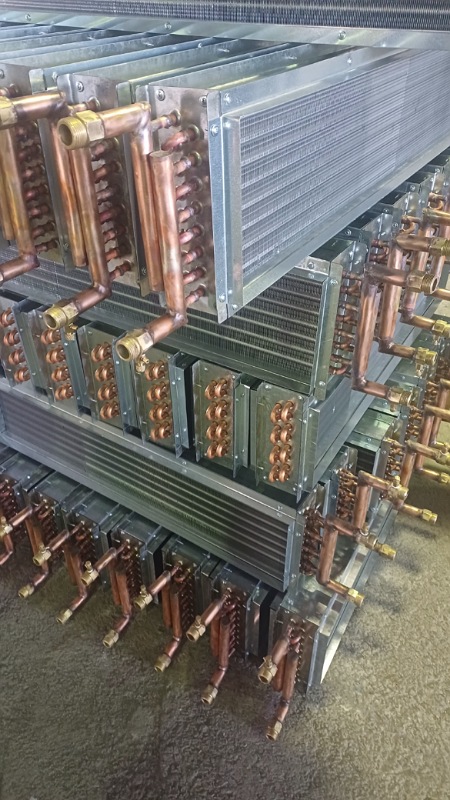 کویل آبگرم داکت اسپلیت